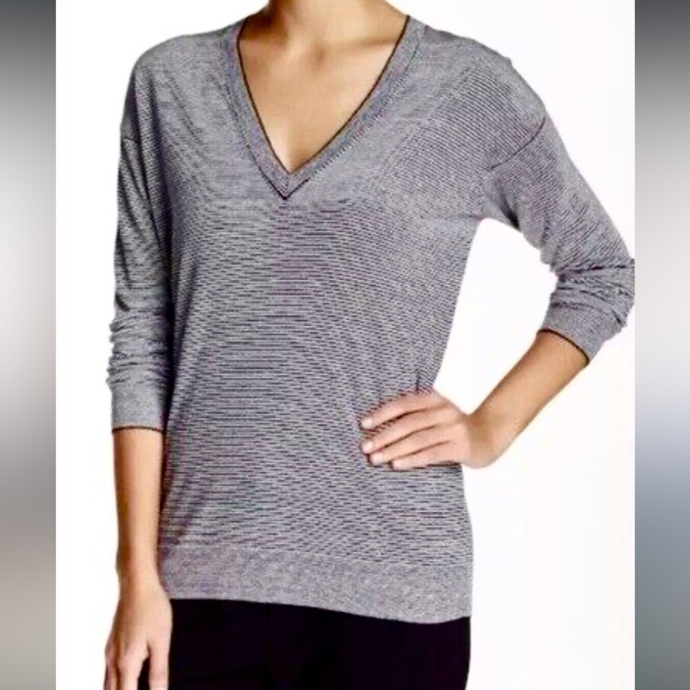 Theory Trulinda B Striped V-Neck Pullover, Navy